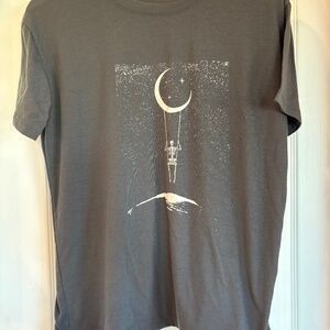 Women’s tshirt